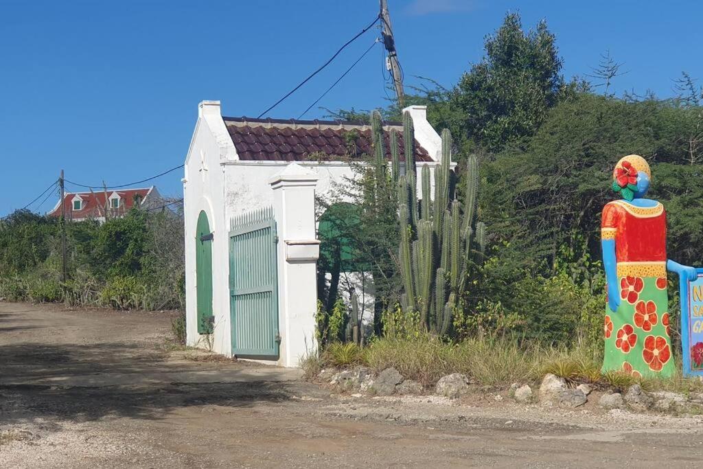 Local Willibrord Lodge Willibrordus Dış mekan fotoğraf